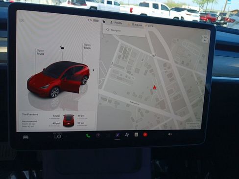 Used 2023 Tesla Model Y Long Range image 21