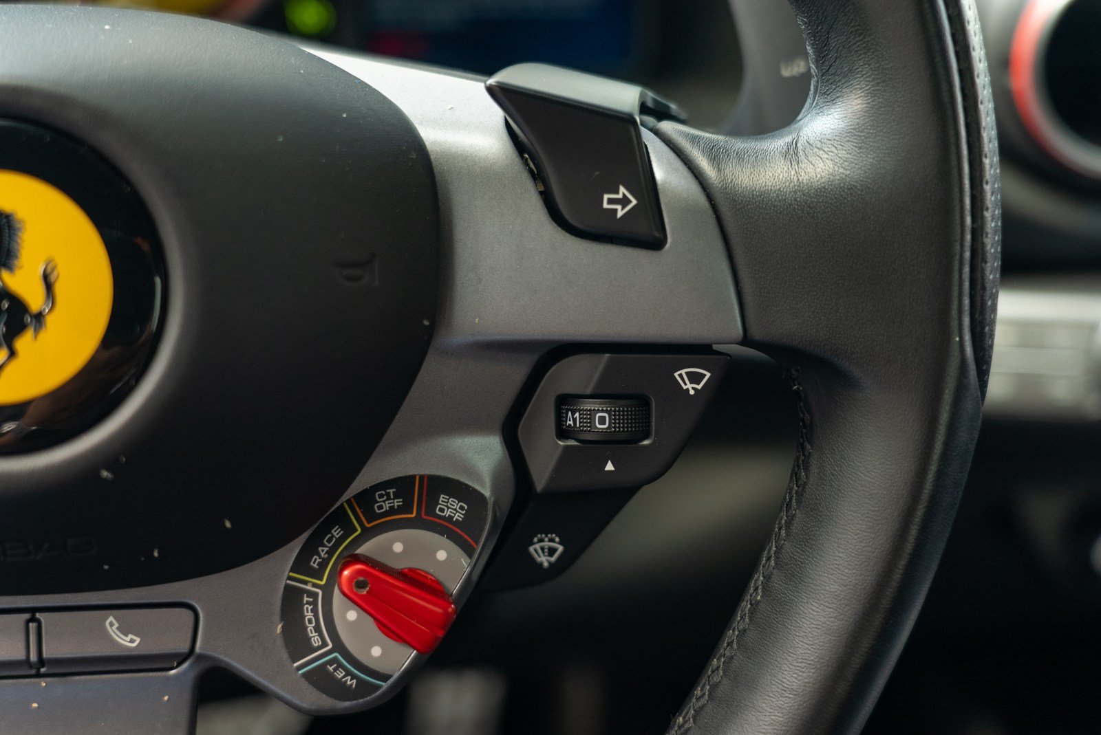 Used 2020 Ferrari 812 Superfast RWD image 38