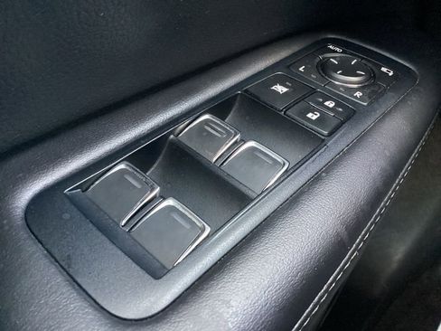 Used 2018 Lexus RX 350L Premium w/ Premium Package image 27