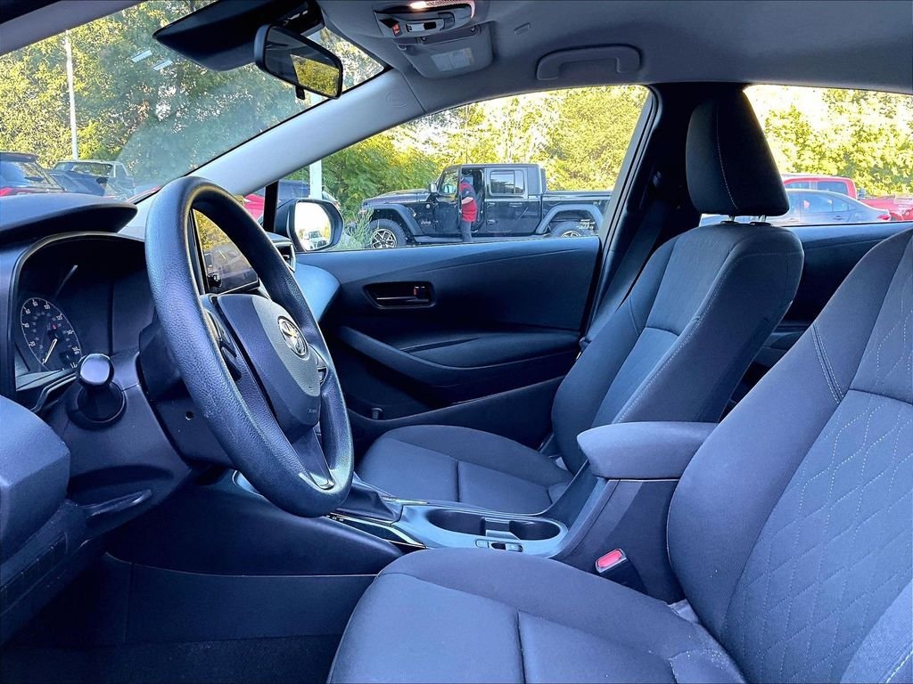 Certified 2023 Toyota Corolla LE FWD image 4