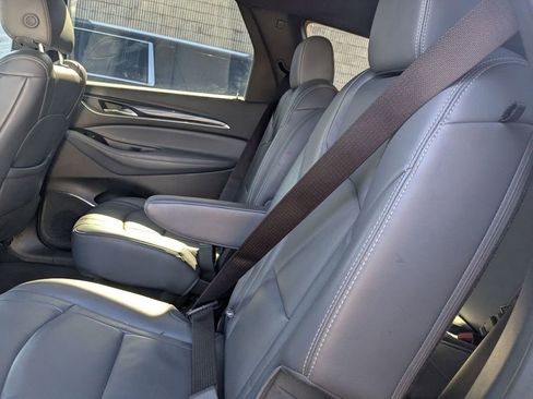 Used 2024 Buick Enclave Premium image 26
