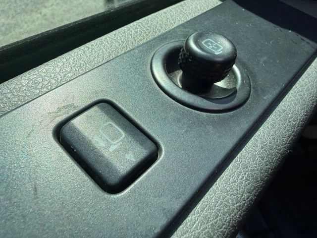 Used 2009 Ford F250 FX4 AWD/4WD image 18
