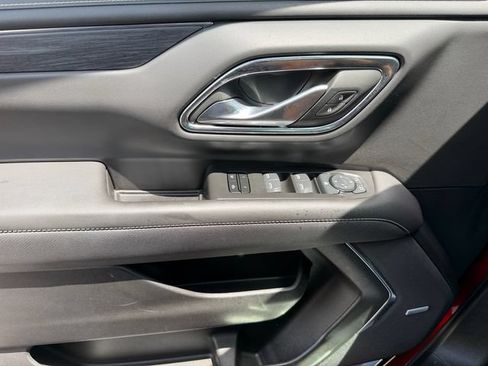 Certified 2024 GMC Yukon SLT RWD image 31