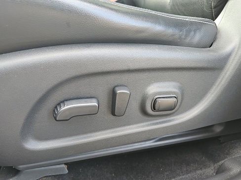 Used 2015 Nissan Murano Platinum image 16