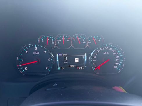 Used 2019 Chevrolet Tahoe LT AWD/4WD image 10