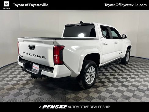 Certified 2026 Toyota Tacoma SR5 AWD/4WD image 7