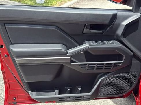 Used 2026 Toyota Tacoma SR5 RWD image 16
