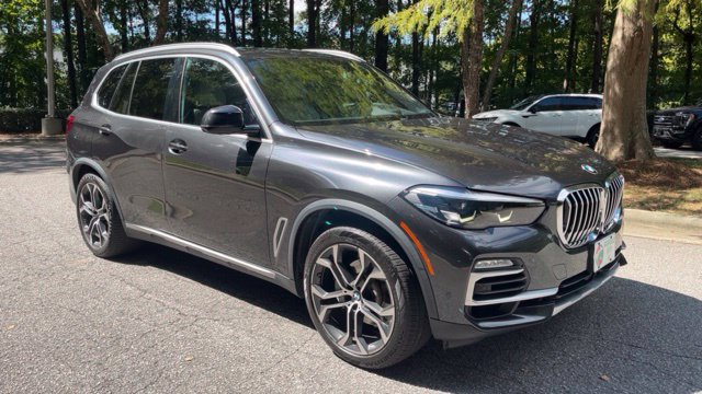 Used 2020 BMW X5 sDrive40i w/ Premium Package RWD image 2