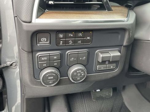 New 2026 Chevrolet Tahoe High Country AWD/4WD image 22