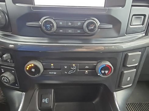 Used 2021 Ford F150 XL w/ STX Appearance Package AWD/4WD image 23