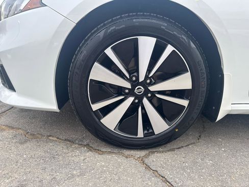 Used 2019 Nissan Altima 2.5 SL image 16