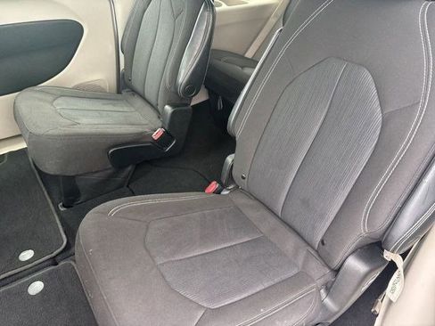 Used 2023 Chrysler Voyager LX FWD image 30