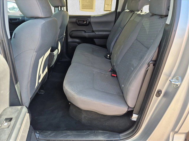 Used 2022 Toyota Tacoma SR AWD/4WD image 18