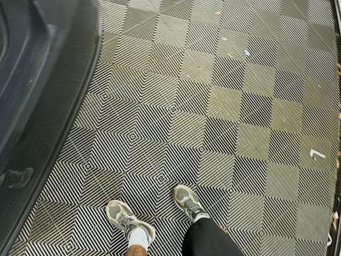 Used 2025 Toyota Camry LE image 27