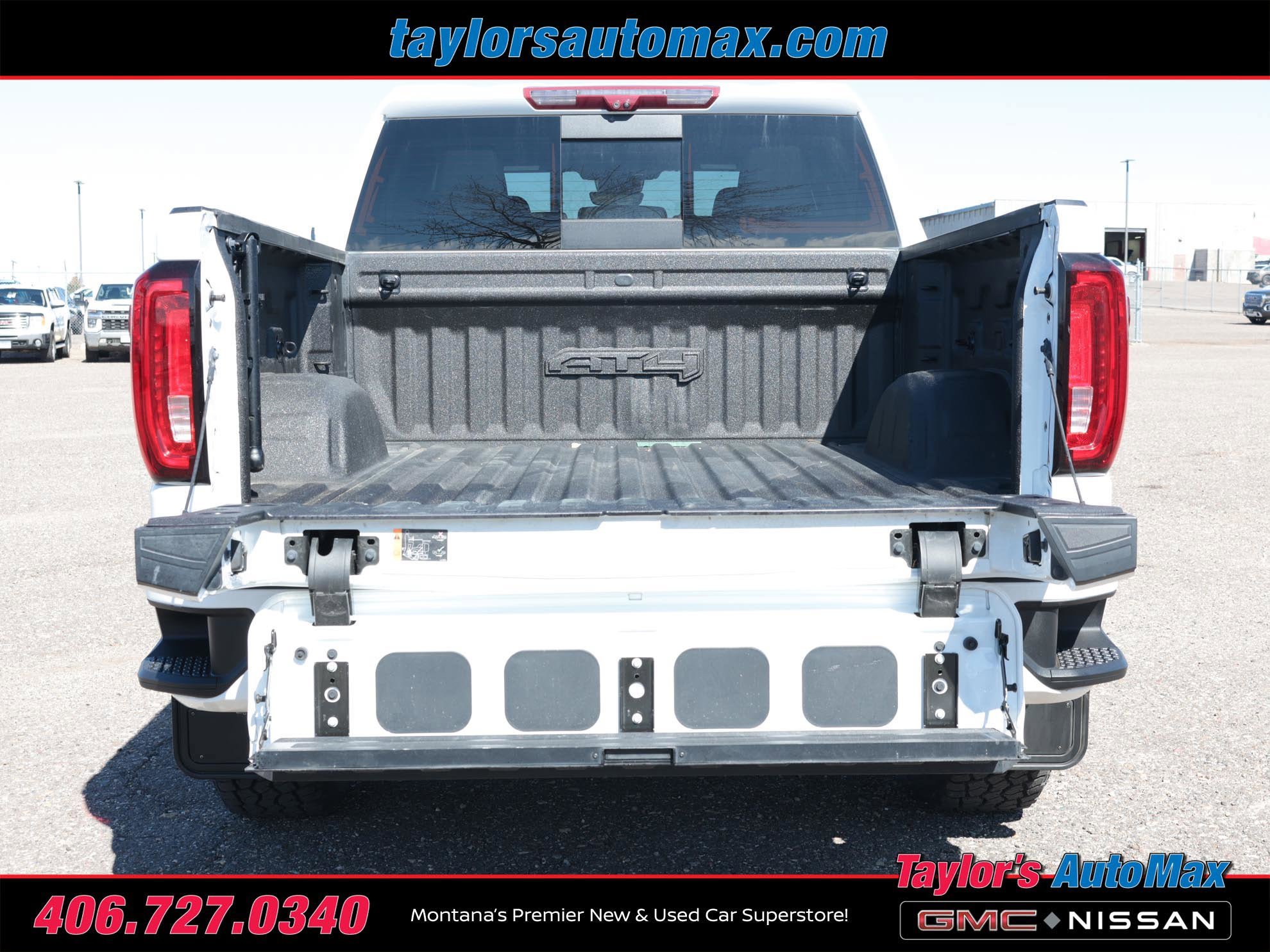 Used 2023 GMC Sierra 1500 AT4 w/ Technology Package AWD/4WD image 47