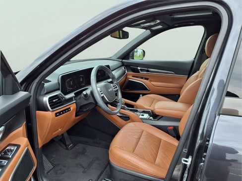 Used 2025 Kia Telluride EX X-Line AWD/4WD image 19