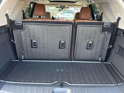 New 2026 Nissan Pathfinder Platinum AWD/4WD image 5