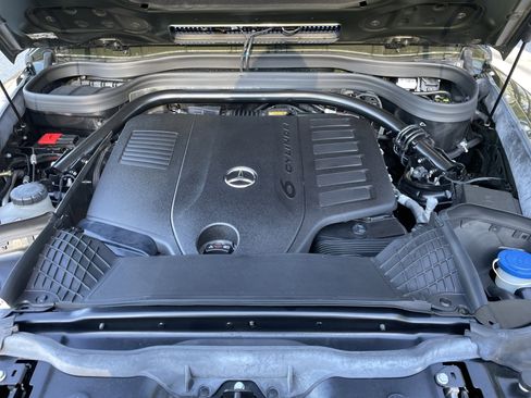 Certified 2025 Mercedes-Benz G 550 image 50