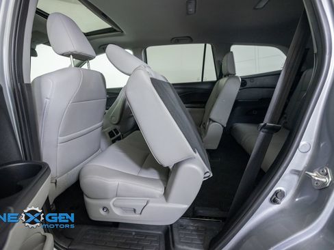 Used 2017 Honda Pilot EX-L image 28