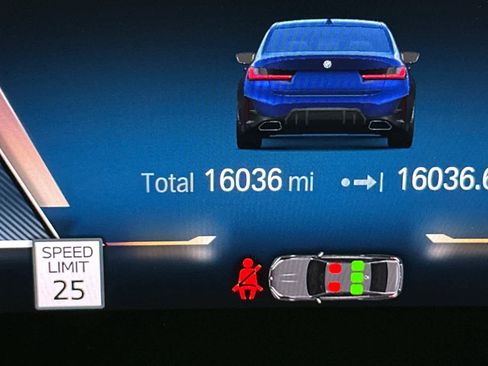 Used 2024 BMW M340i w/ Premium Package image 25