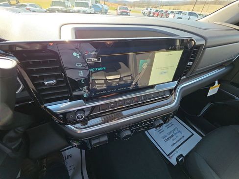 New 2026 Chevrolet Silverado 1500 LT AWD/4WD image 16