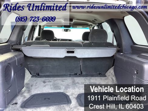 Used 2001 Chevrolet Tahoe LS w/ LS Preferred Equipment Group AWD/4WD image 38