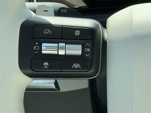 New 2025 Hyundai Santa Fe Calligraphy image 24