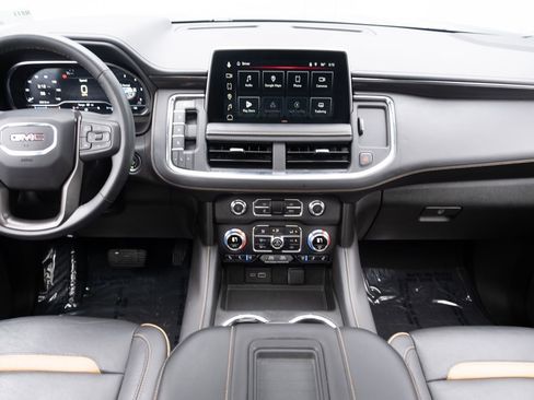 Used 2023 GMC Yukon AT4 w/ AT4 Premium Plus Package image 20