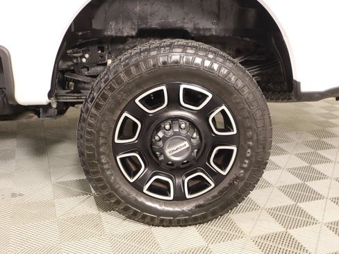 Used 2024 Ford F250 Platinum AWD/4WD image 20