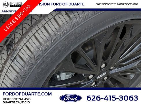 Used 2025 Lincoln Corsair FWD w/ Equipment Group 101A image 15