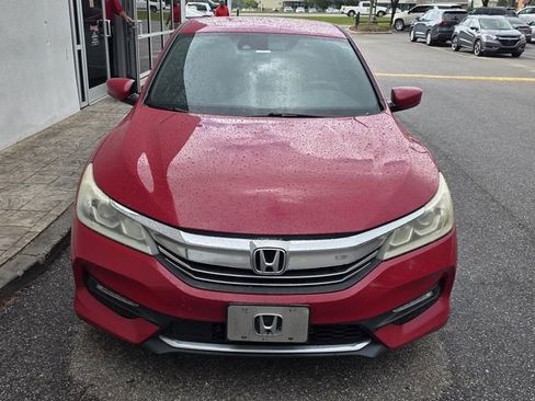 Used 2016 Honda Accord Sport image 2