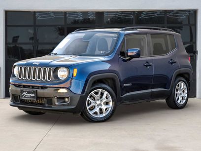 Used 2017 Jeep Renegade Latitude w/ Cold Weather Group