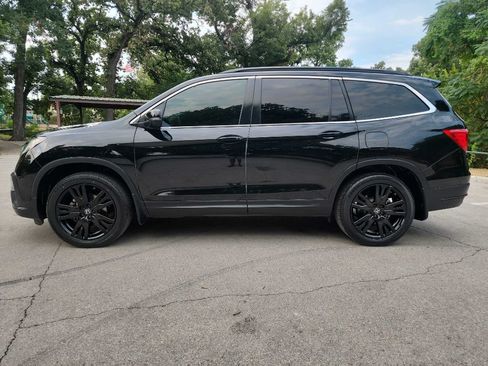 Used 2021 Honda Pilot Special Edition image 3