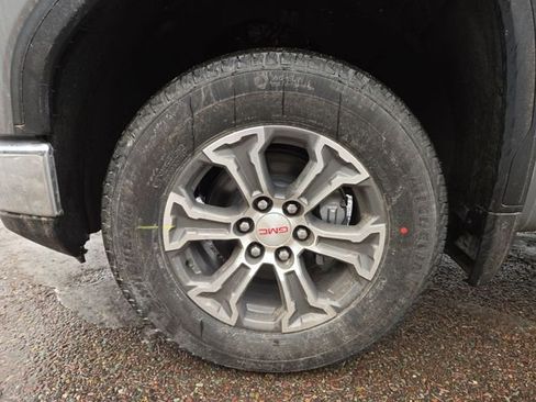 New 2026 GMC Sierra 1500 SLT w/ SLT Convenience Package image 7