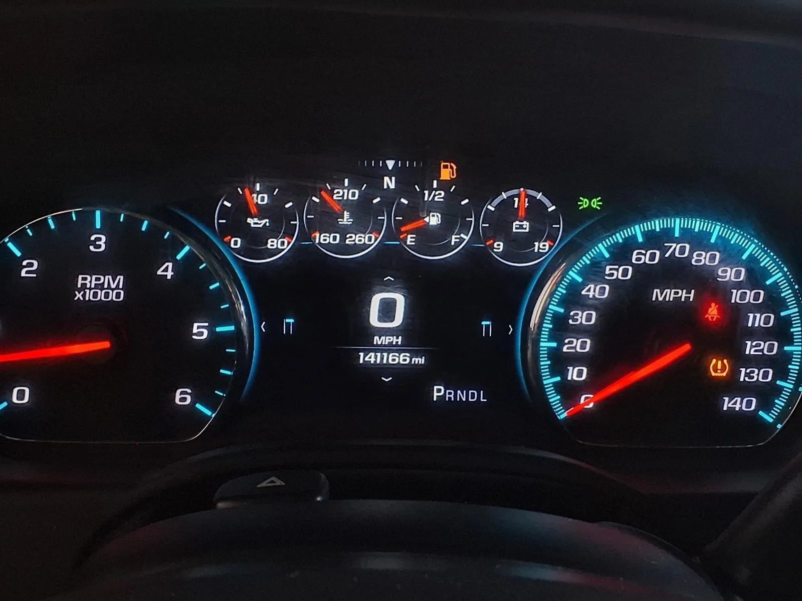 Used 2017 Chevrolet Suburban Premier AWD/4WD image 22