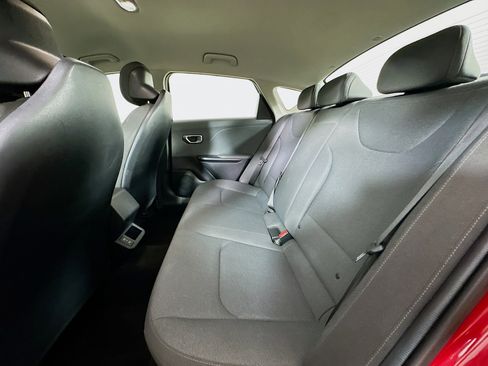 Used 2025 Kia K4 LXS image 26