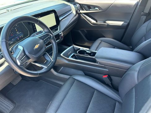 Certified 2025 Chevrolet Equinox LT w/ Convenience Package II FWD image 25