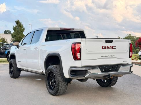 Used 2021 GMC Sierra 1500 SLE AWD/4WD image 14