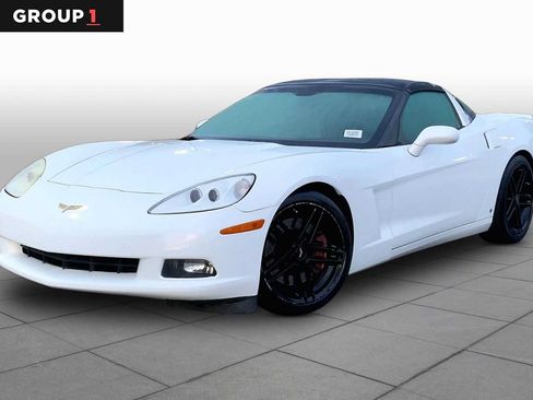 Used 2006 Chevrolet Corvette Coupe w/ Preferred Equipment Group RWD image 1