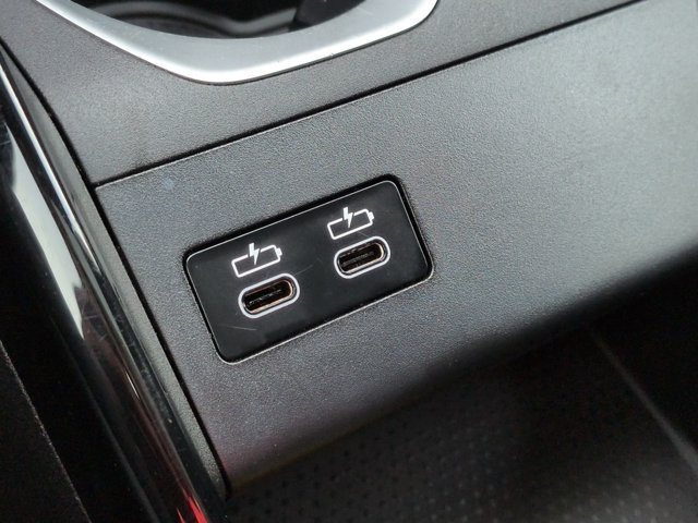 Used 2025 BMW X1 xDrive28i AWD/4WD image 22