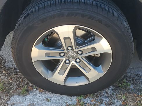 Used 2024 Honda Pilot EX-L image 7