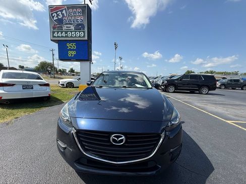 Used 2018 MAZDA MAZDA3 Touring FWD image 9