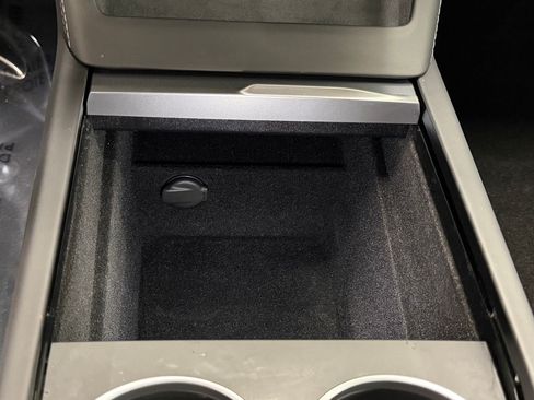 Used 2025 Tesla Model 3 Long Range RWD image 37