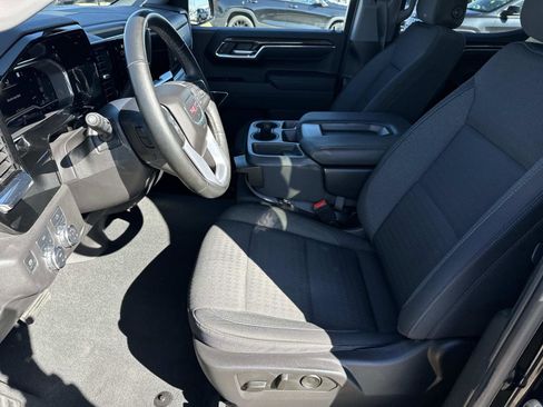 Certified 2023 GMC Sierra 1500 Elevation image 18
