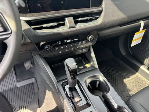 New 2026 Subaru Outback Premium image 25