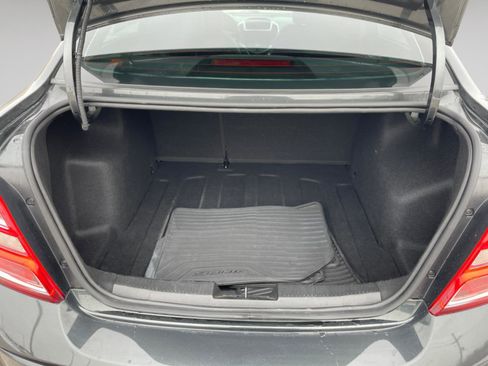 Used 2017 Chevrolet Sonic Premier w/ Driver Confidence Package image 5