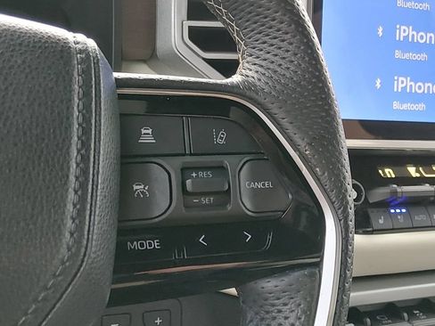 Used 2023 Toyota Sequoia Capstone AWD/4WD image 25