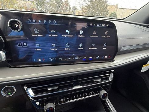 New 2026 Chevrolet Traverse LT image 24