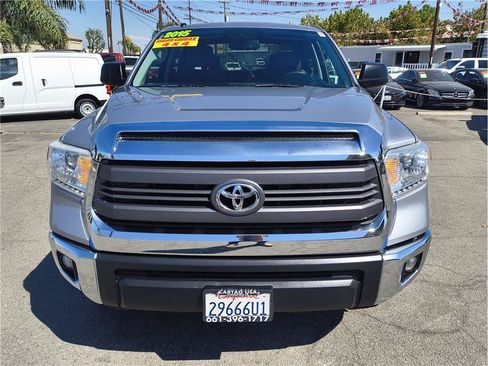 Used 2015 Toyota Tundra SR5 w/ TRD Off Road Package AWD/4WD image 18