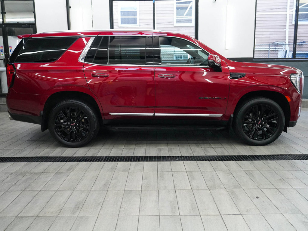 Used 2023 GMC Yukon Denali AWD/4WD image 5